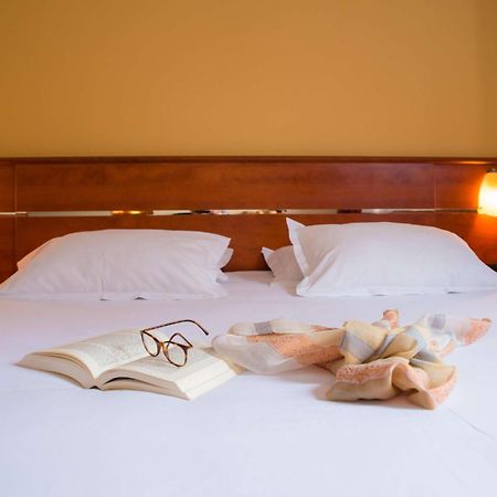 Brit Hotel Rennes St Gregoire - Le Villeneuve Saint-Grégoire Dış mekan fotoğraf