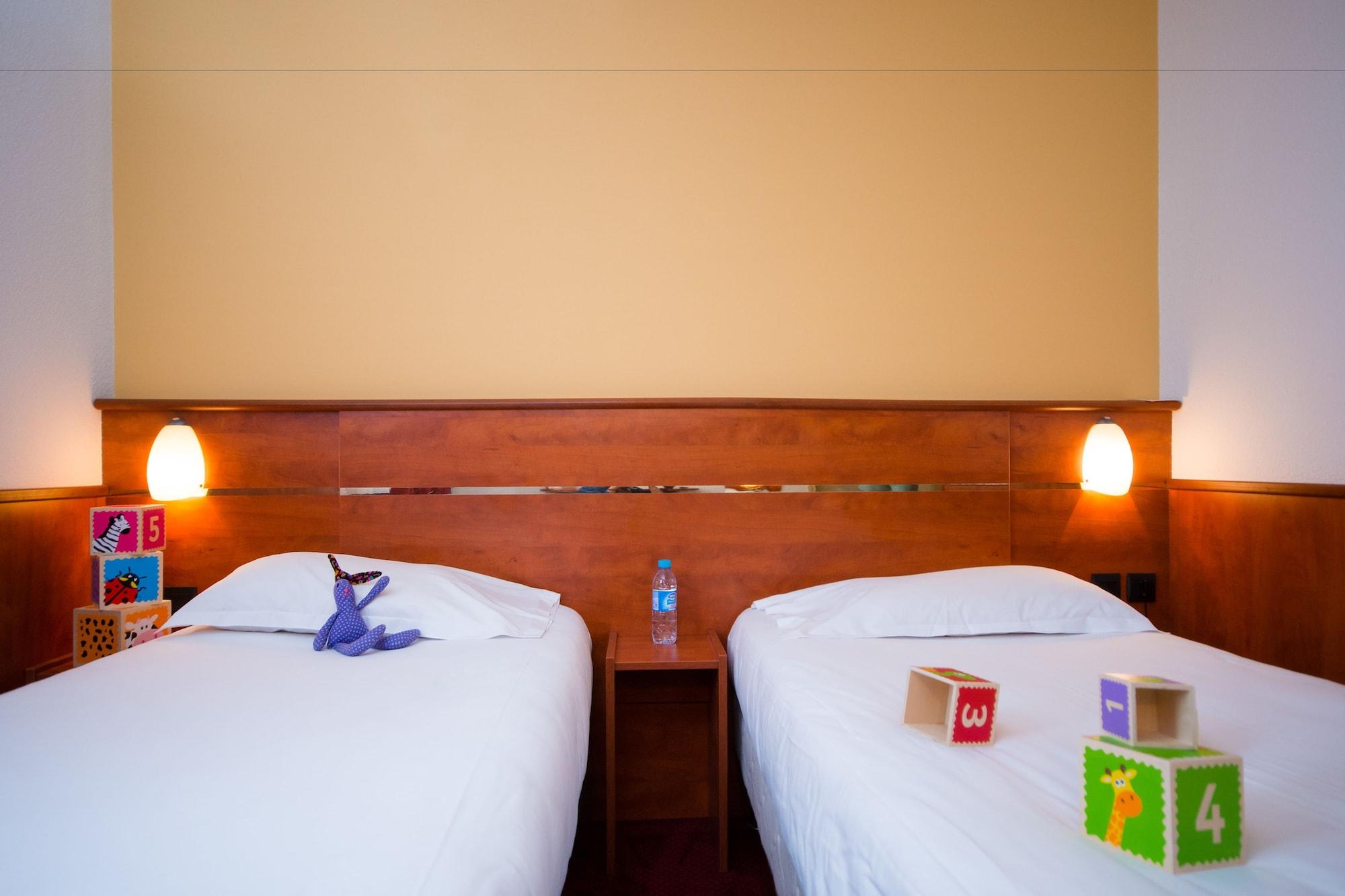 Brit Hotel Rennes St Gregoire - Le Villeneuve Saint-Grégoire Dış mekan fotoğraf