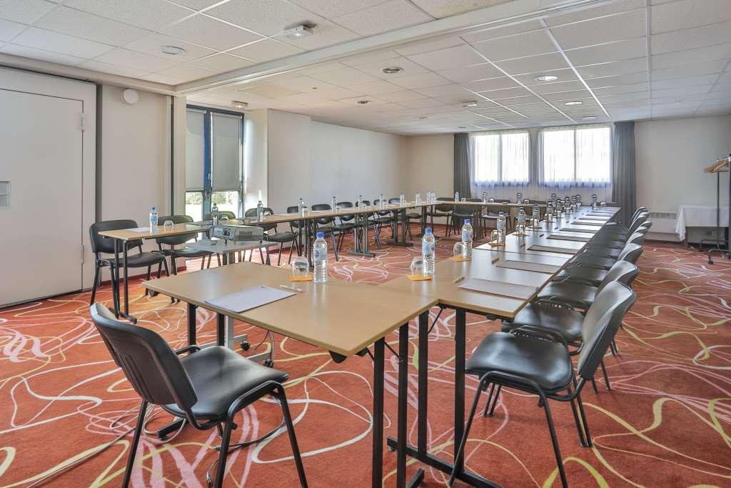 Brit Hotel Rennes St Gregoire - Le Villeneuve Saint-Grégoire Konforlar fotoğraf
